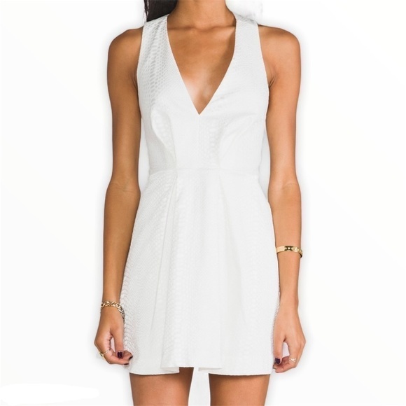 KEEPSAKE THE LABEL | Outlands Dress - Picture 1 of 12